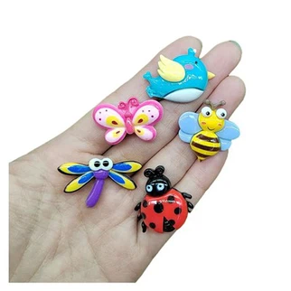 Комахи з епоксидної смоли