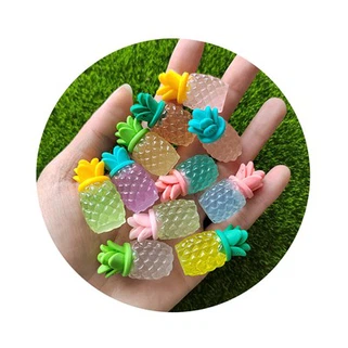 Світиться в темному ананасі